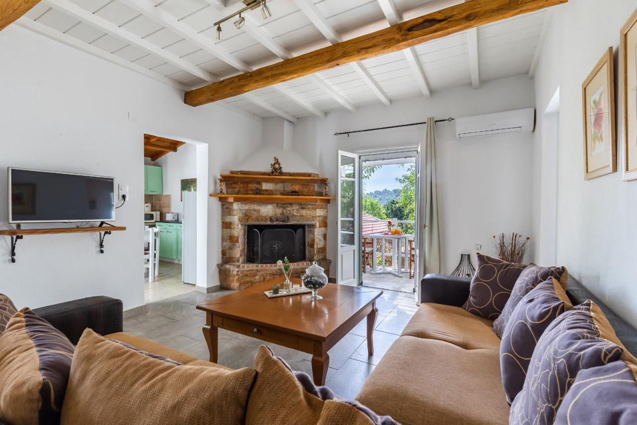 Skopelos Amigdalia Cottage מראה חיצוני תמונה