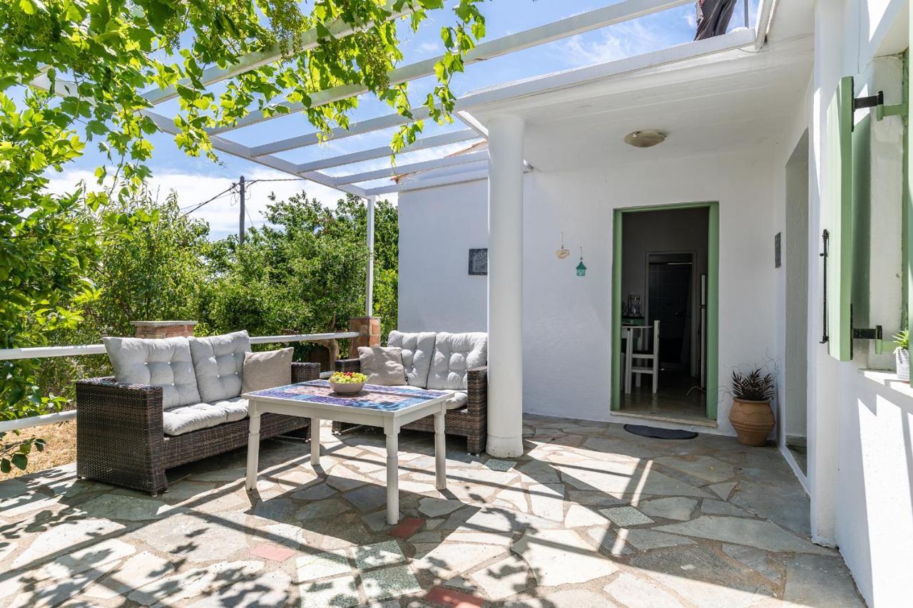 Skopelos Amigdalia Cottage מראה חיצוני תמונה